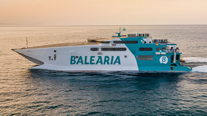 El fast ferry 'Jaume I' de Balearia.